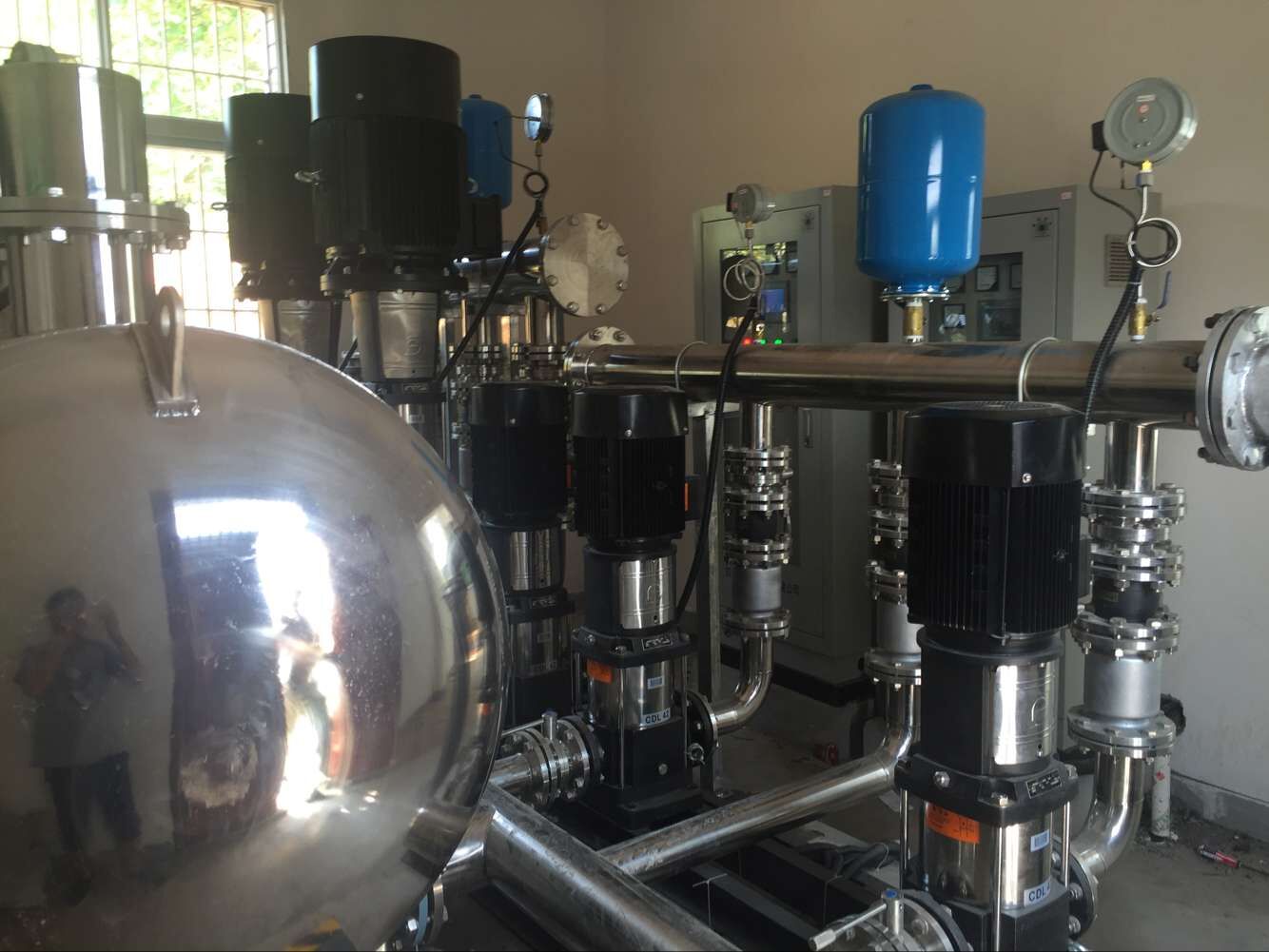 ���ι�ˮ�O(sh��)�����Ӌ����ˮ����